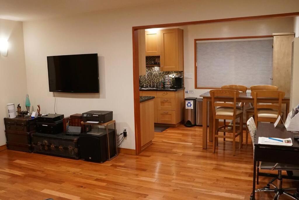 Luxury 1 Bedroom Unit-Walk To Beach -Baby Friendly Los Angeles Ngoại thất bức ảnh